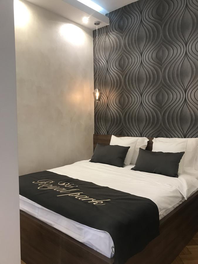 Ferienwohnung Royal Park Belgrad Exterior foto